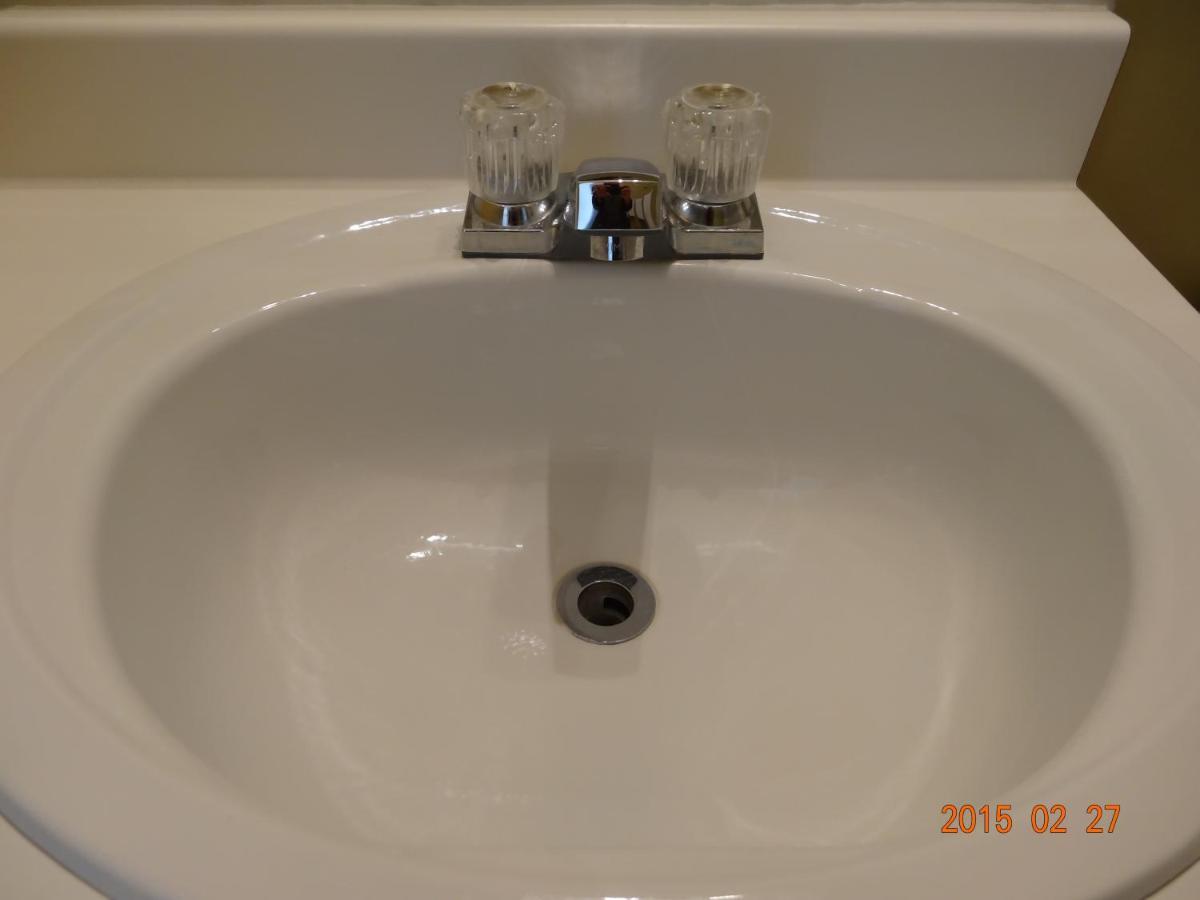 Motel Lyse Rimouski Bagian luar foto